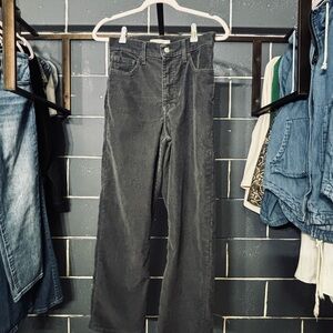 Levi’s gray Ribcage straight ankle Corduroy Pants